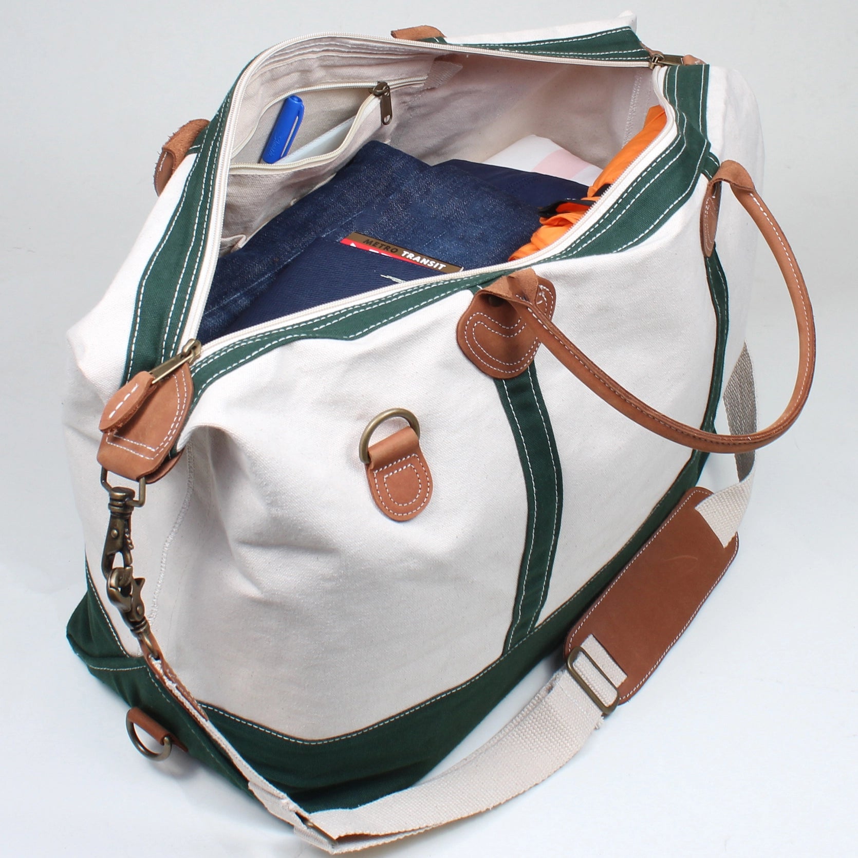 Duffle Bag w. Leather Trim